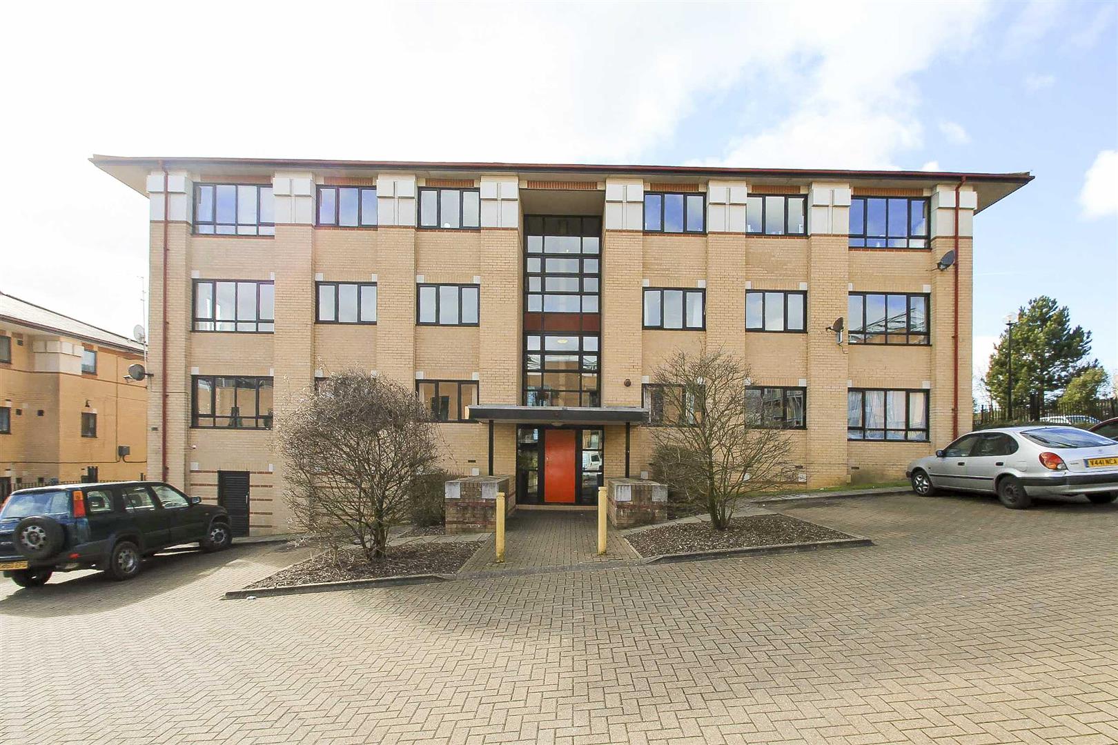 Albion Place, Campbell Park, Milton Keynes